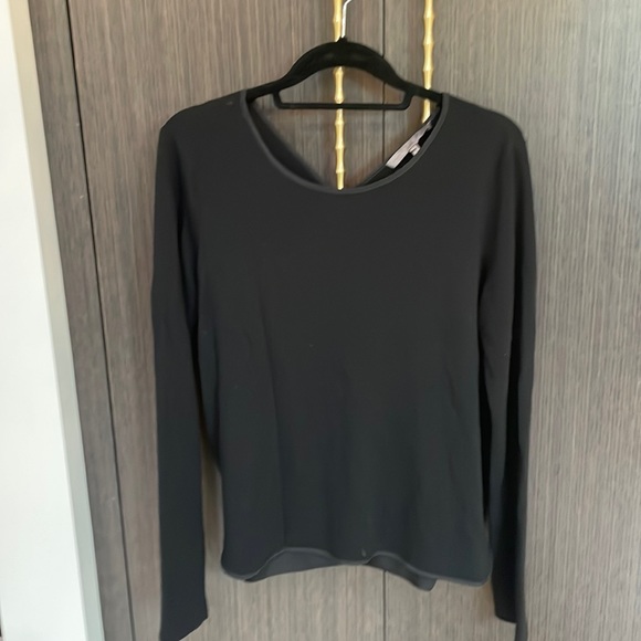 Hailstone Heritage Black Detailed Back top - Picture 1 of 5